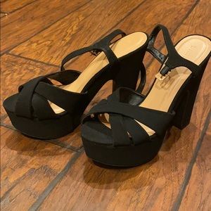 ☮️Platform Heels🕺🏼